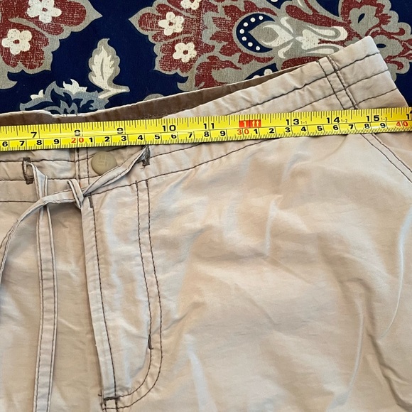 COLUMBIA shorts - Picture 5 of 5